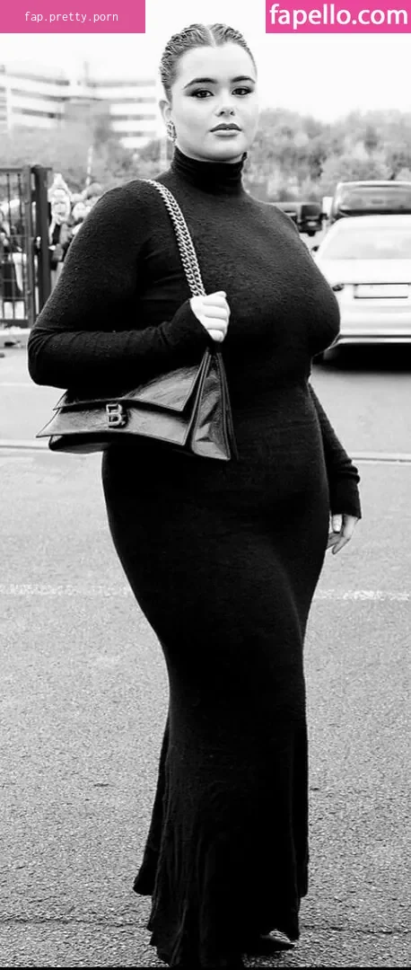Barbie Ferreira - Photo #25