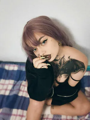 bat.gyal