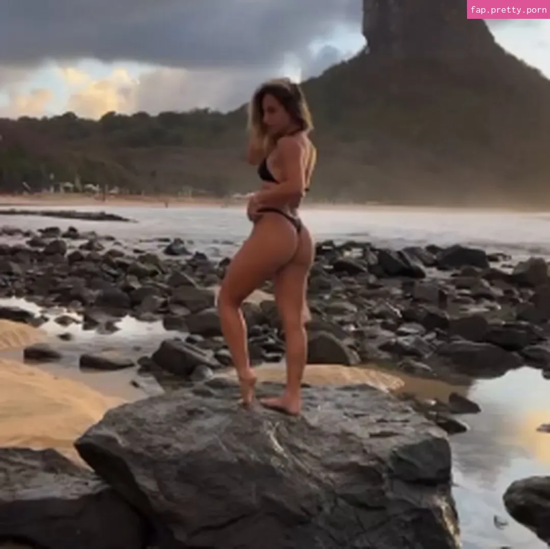 Bruna Griphao - Photo #68