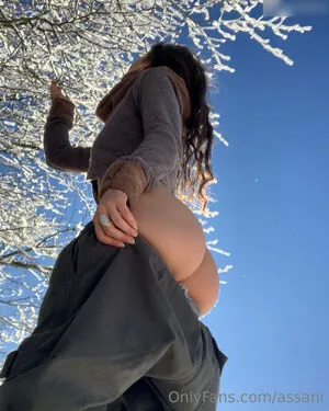 bellavallu / Isabelle Waeber