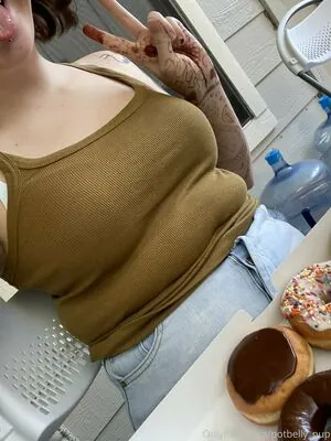 bigbellybenni