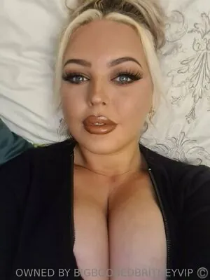 bigboobedbritneyvip content