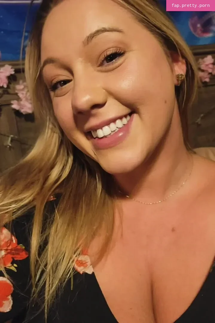 BigBoobieBubblez - Photo #20