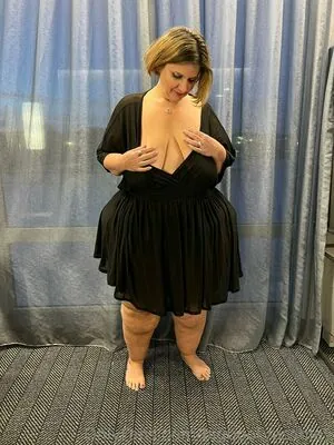 bigbootyasshley