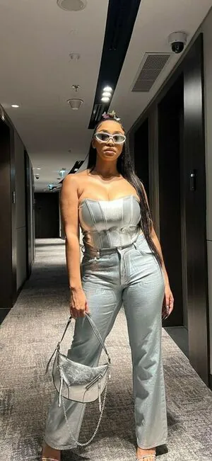 Bigdiamondgirl,