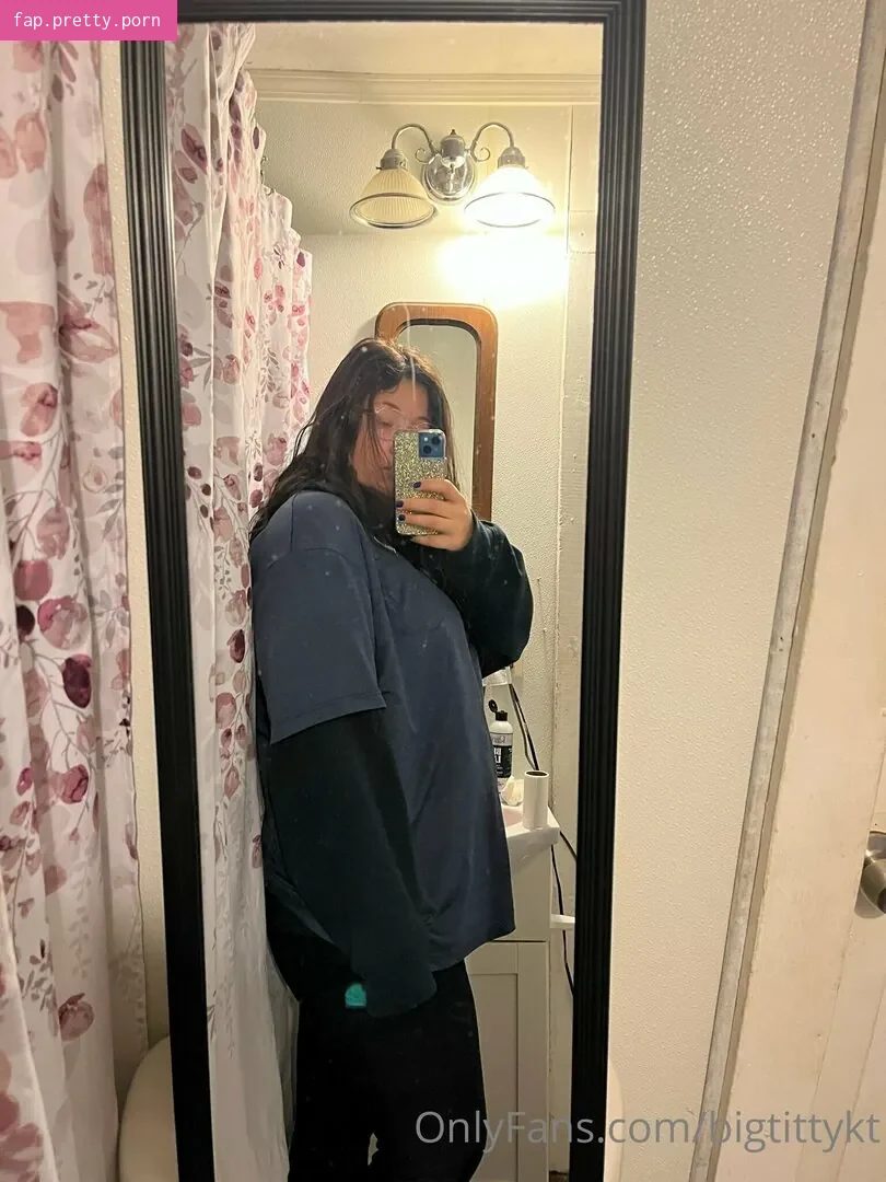 BigTittyKt - Photo #17