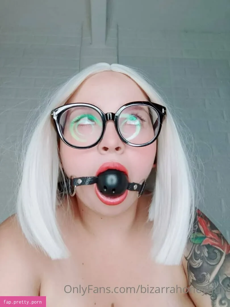 bizarrahoneyhub - Photo #61