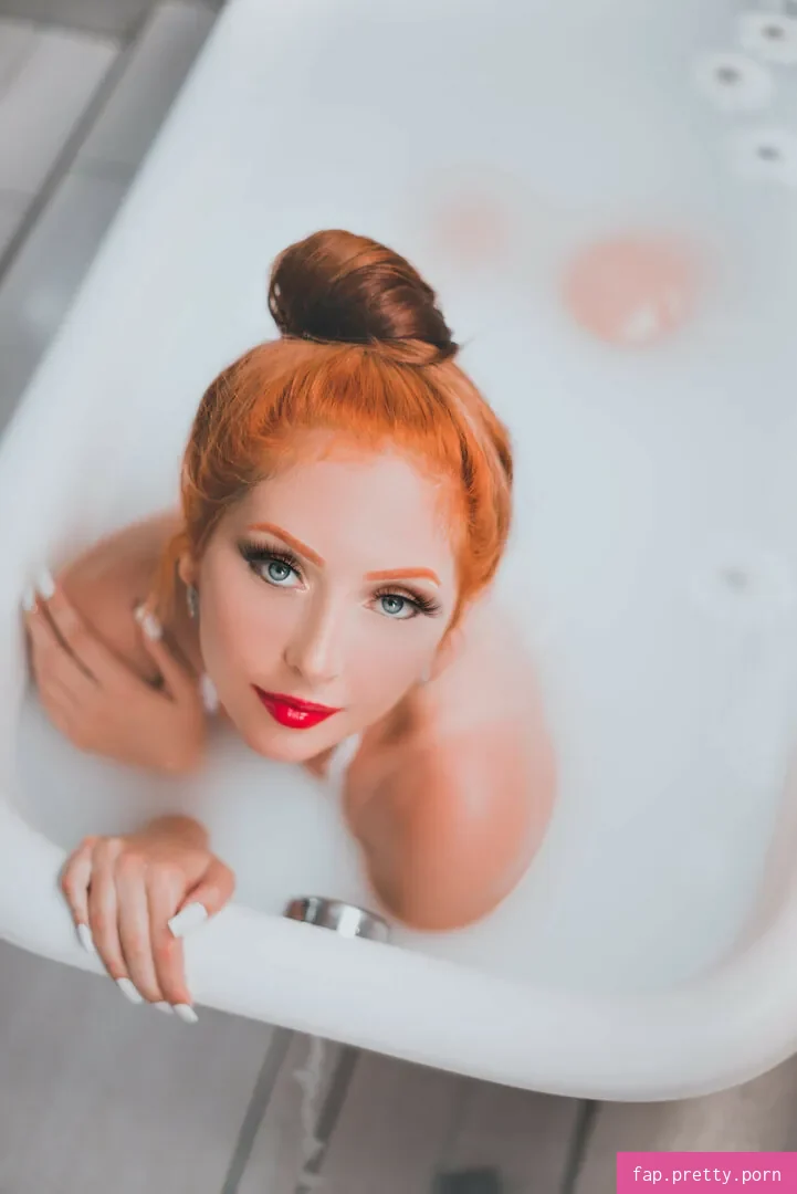 Belle Kinzel - Photo #06