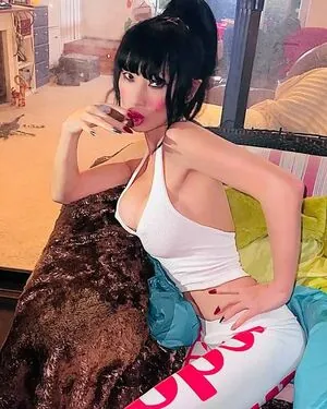 Bai Ling