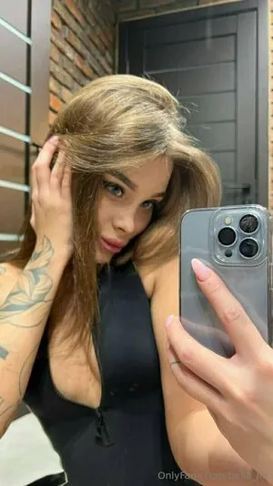 bella_lla