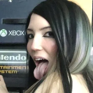 blackhairporcelainskin