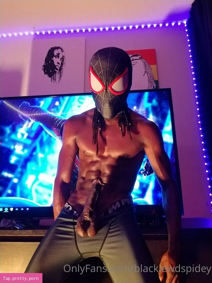 blacklewdspidey - Photo #53