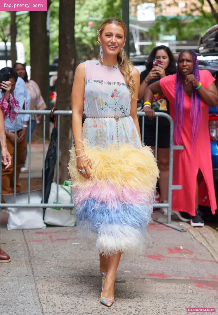 Blake Lively - Photo #35