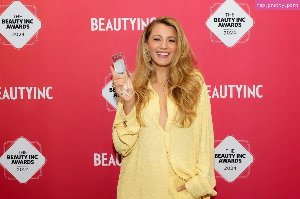 Blake Lively - Photo #90