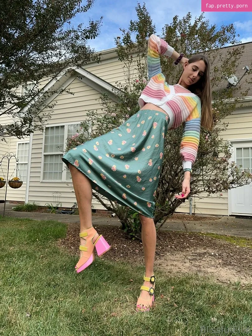 blissfulellie - Photo #28