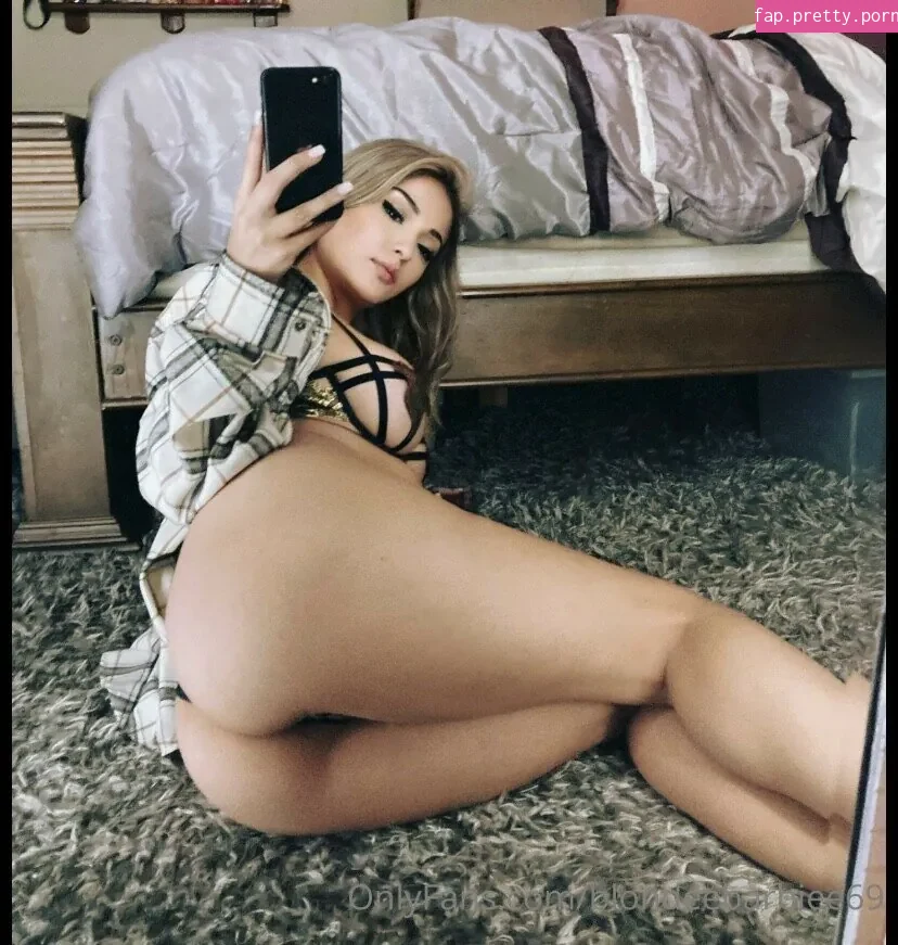 blondeebarbiee69 - Photo #27