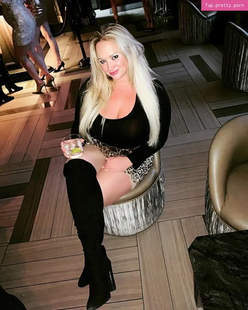 BlondiePomie - Photo #75
