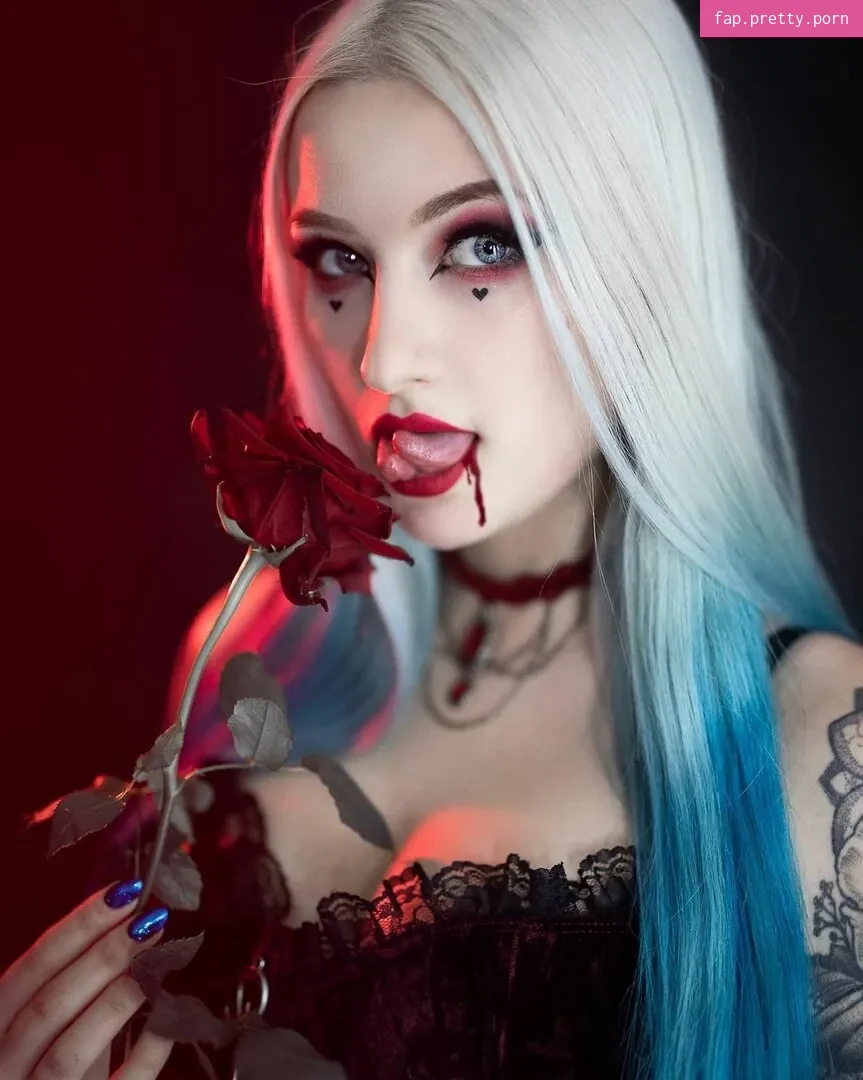 BlueAstrid - Photo #02