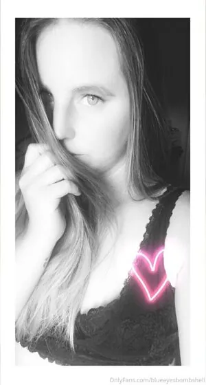 blueeyesbombshell
