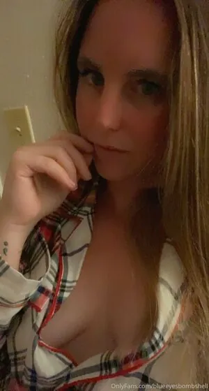 blueeyesbombshell