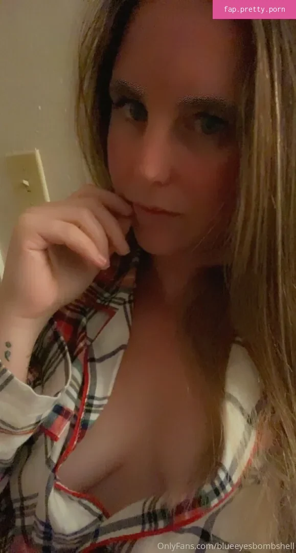 blueeyesbombshell - Photo #47