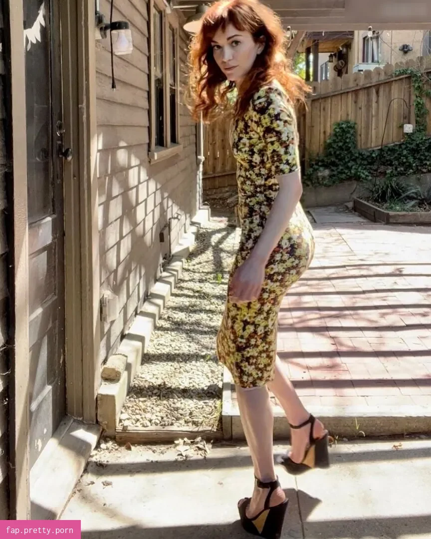 Britt Lower - Photo #31