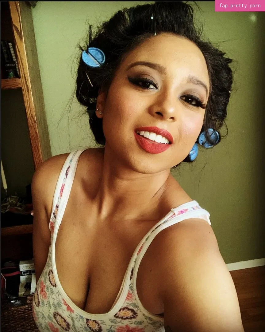 Briana Michelle Weatherspoon - Photo #07