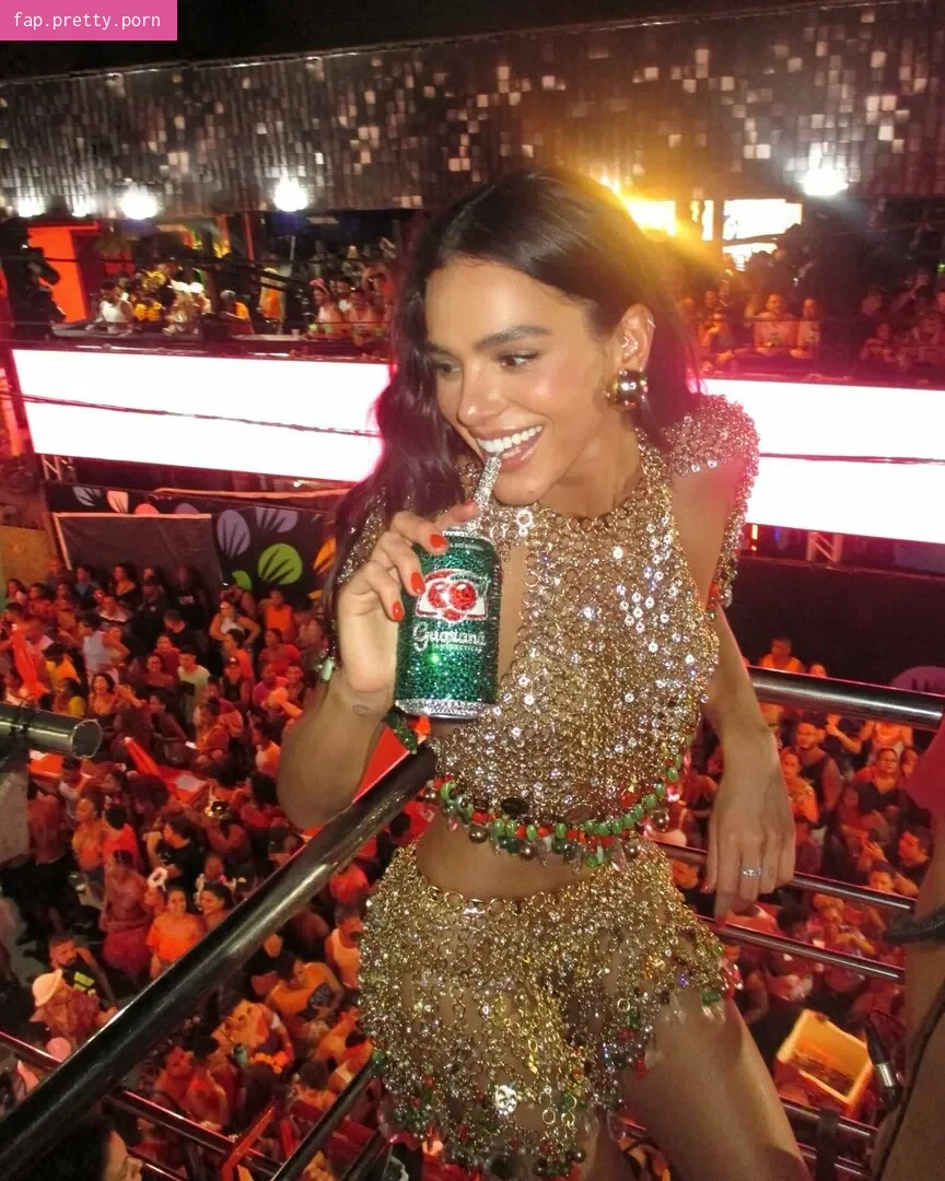 Bruna Marquezine - Photo #91