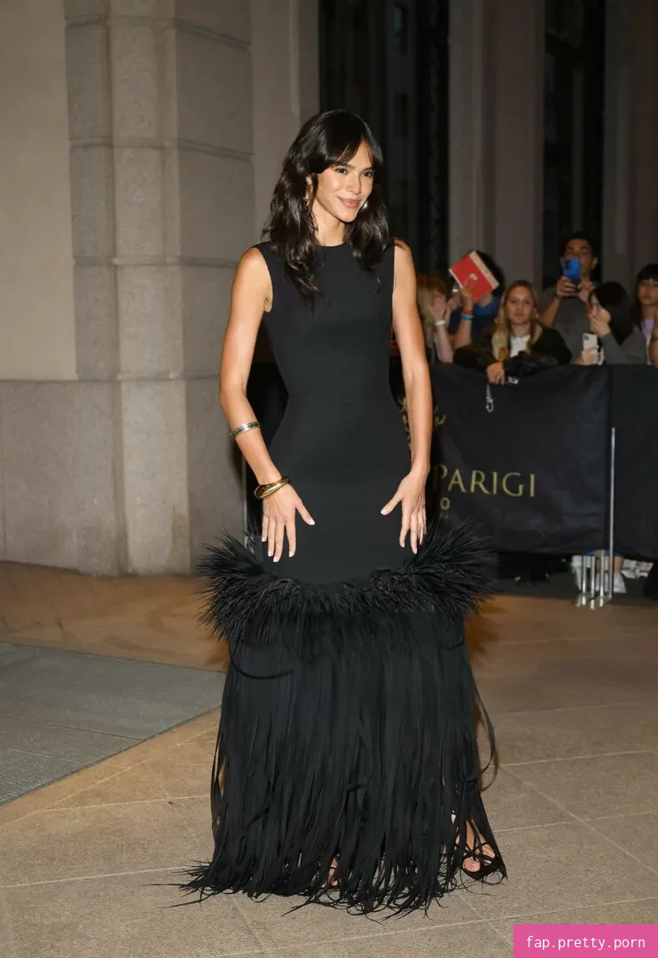 Bruna Marquezine - Photo #20