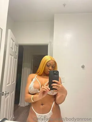 bodyonrose