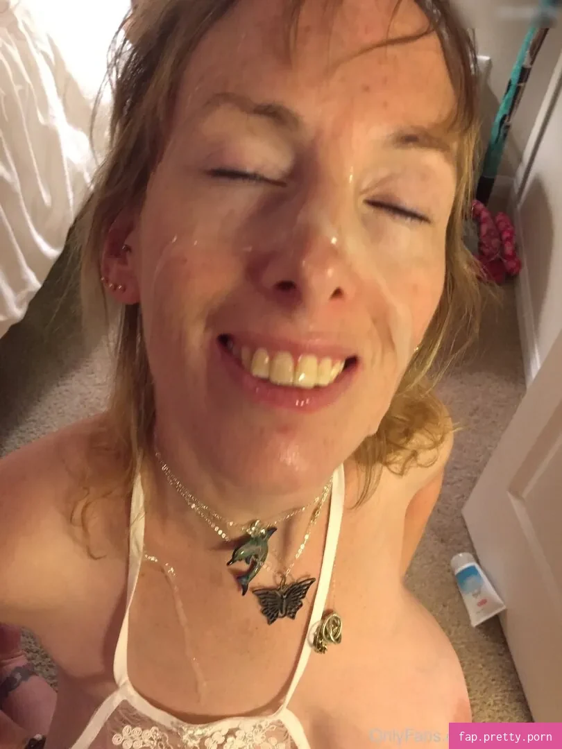 BoltOnWife - Photo #08