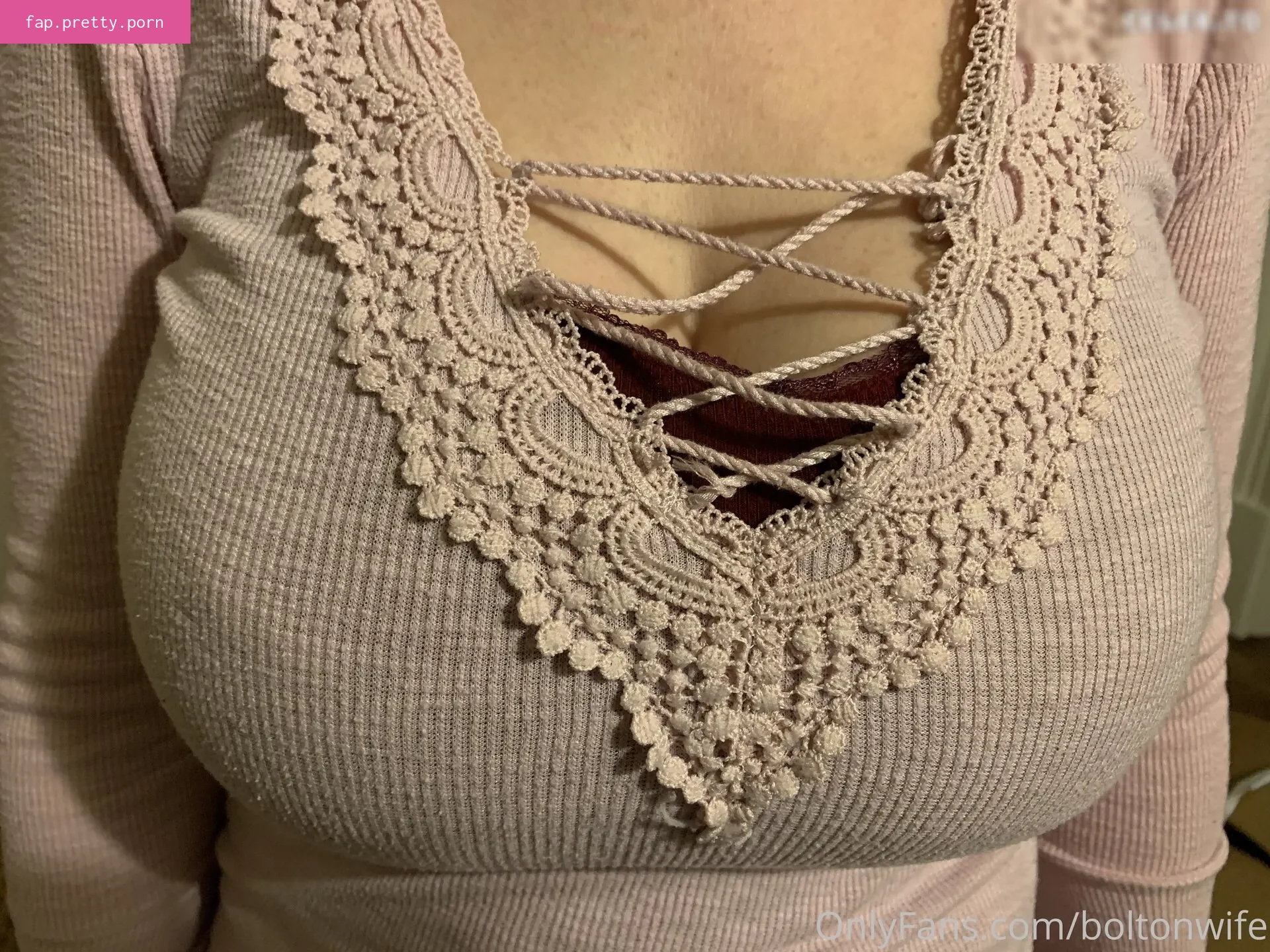 BoltOnWife - Photo #19