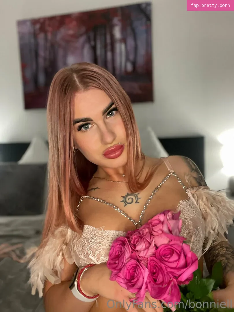 bonniell - Photo #69