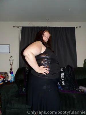 bootyfulannie