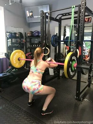 bootyshortsgirl
