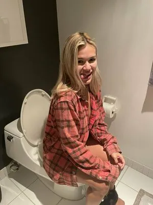 bottleservicegirl