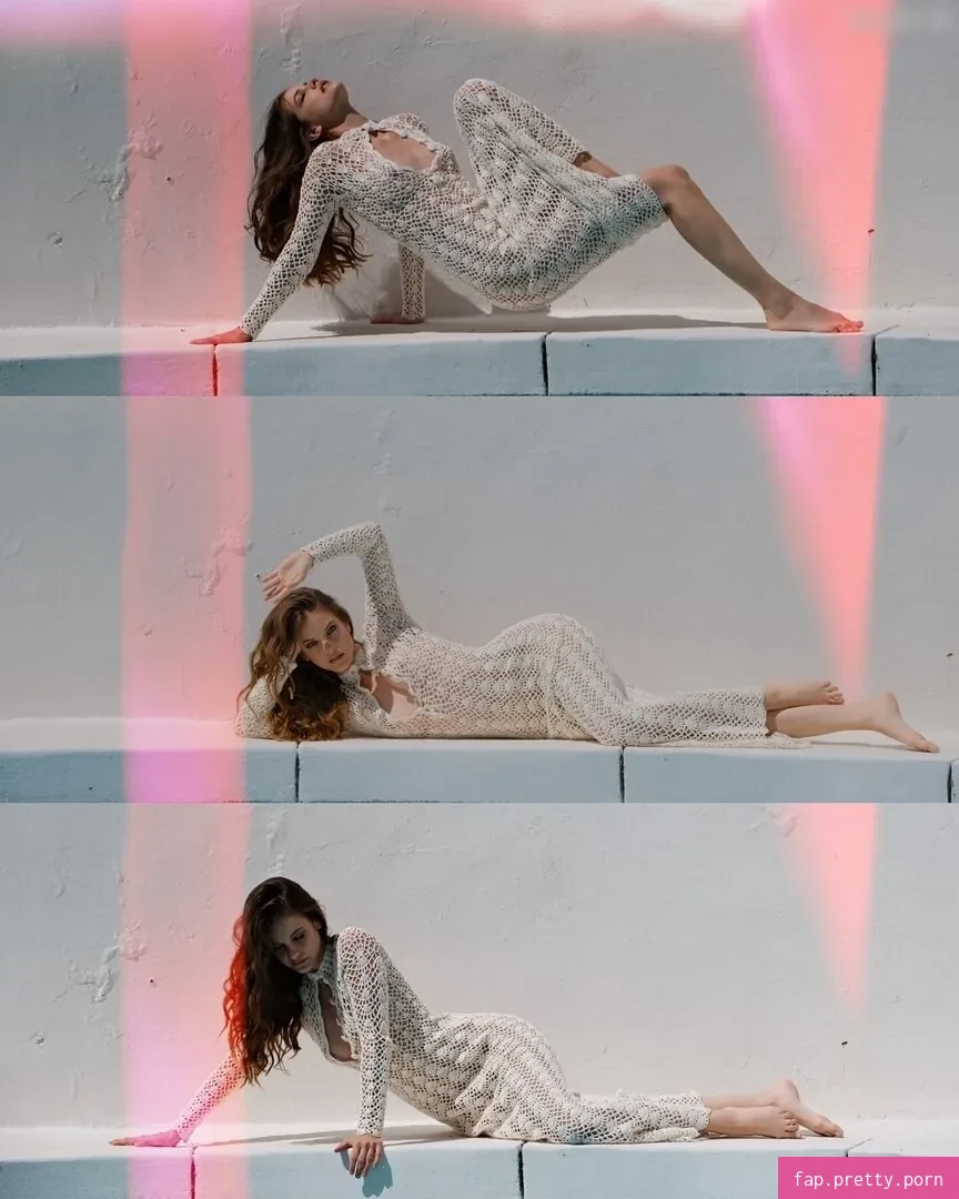 Barbara Palvin - Photo #05
