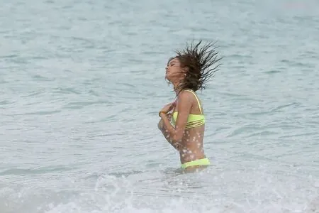 Behati Prinsloo