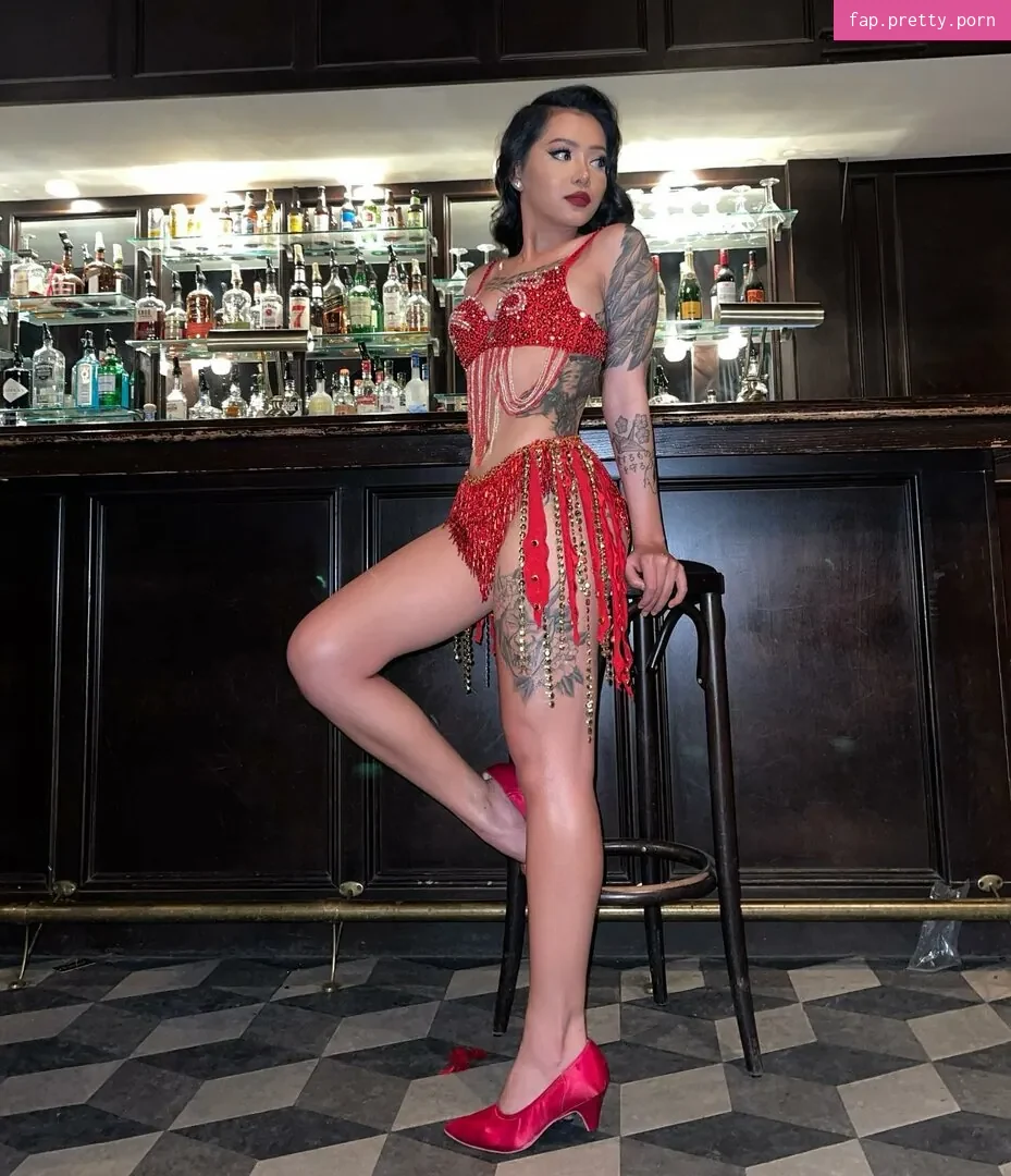 Bella Poarch - Photo #05