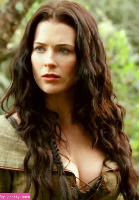Bridget Regan - Photo #28