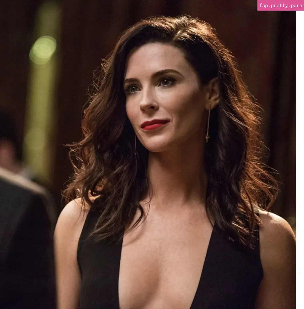 Bridget Regan - Photo #12