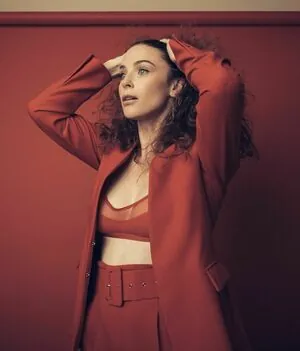 Bridget Regan