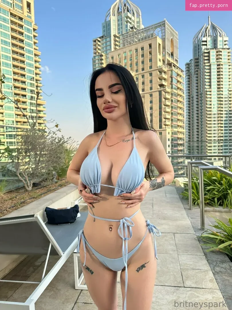 britneysparks - Photo #02