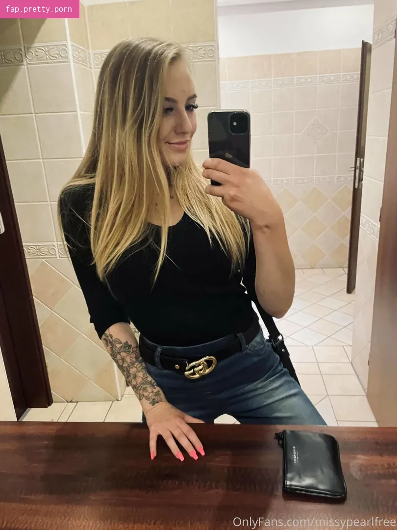 brittneyleathers - Photo #37