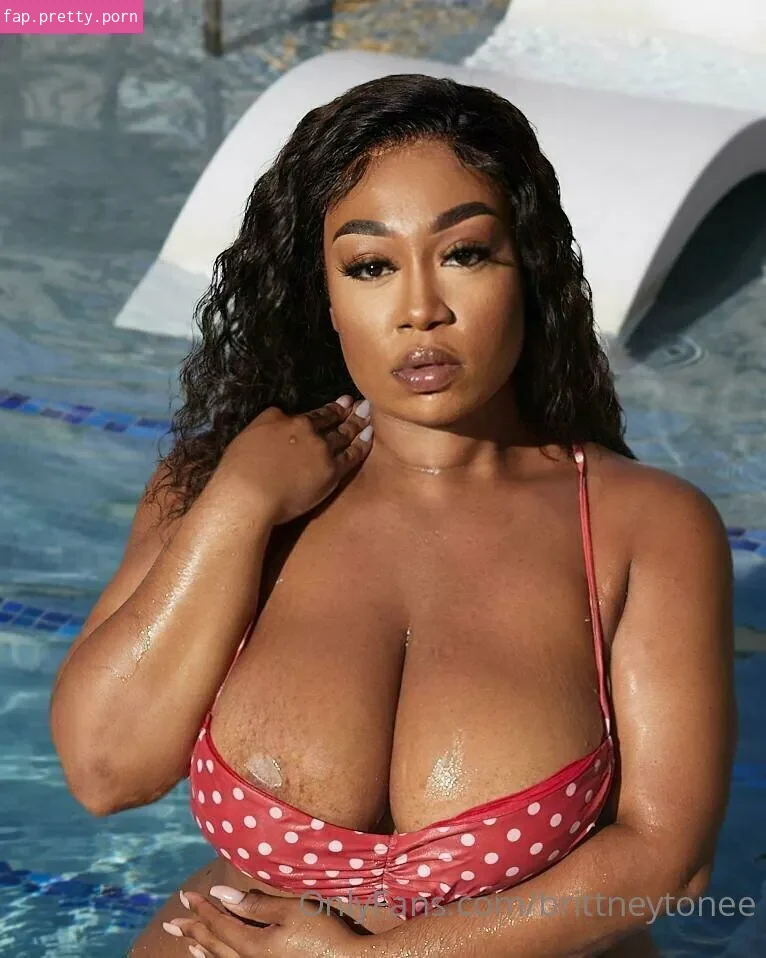brittneytonee - Photo #12