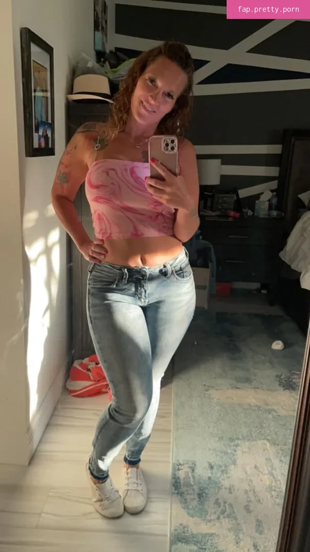 Broncocutie - Photo #93