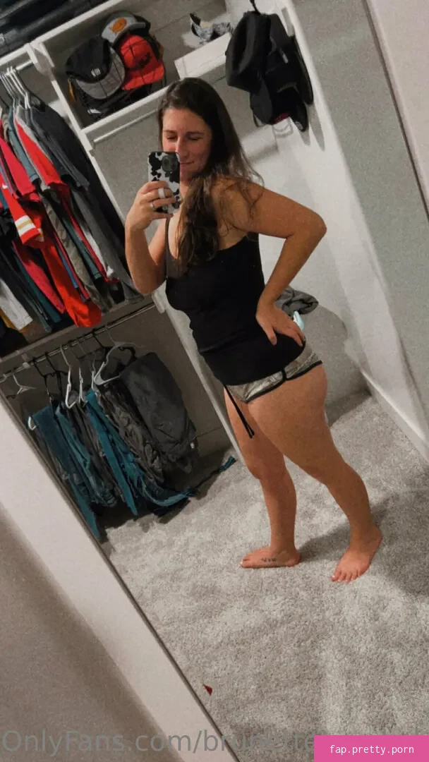 brunettebombshell13 - Photo #40