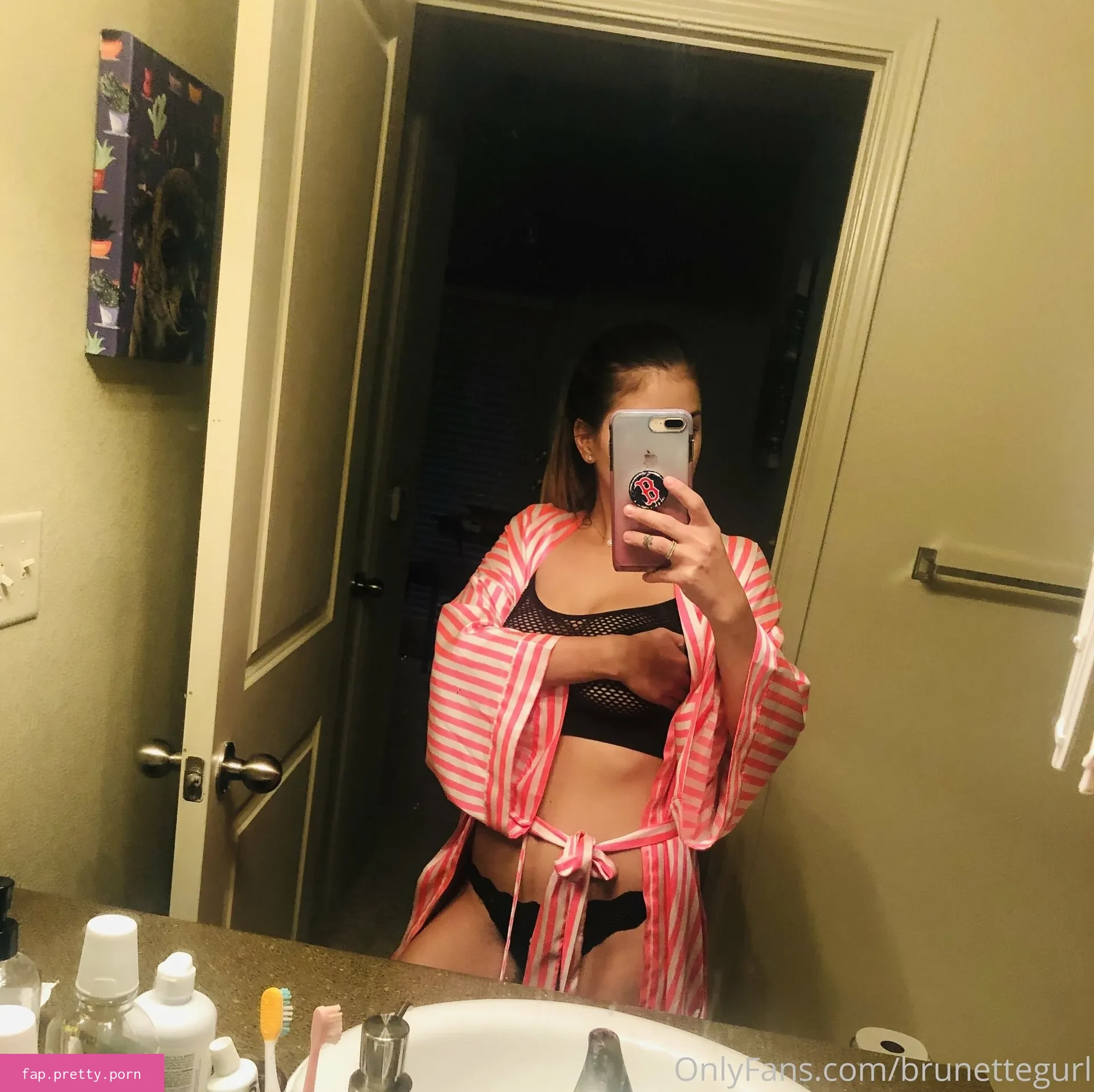 brunettegurl - Photo #24