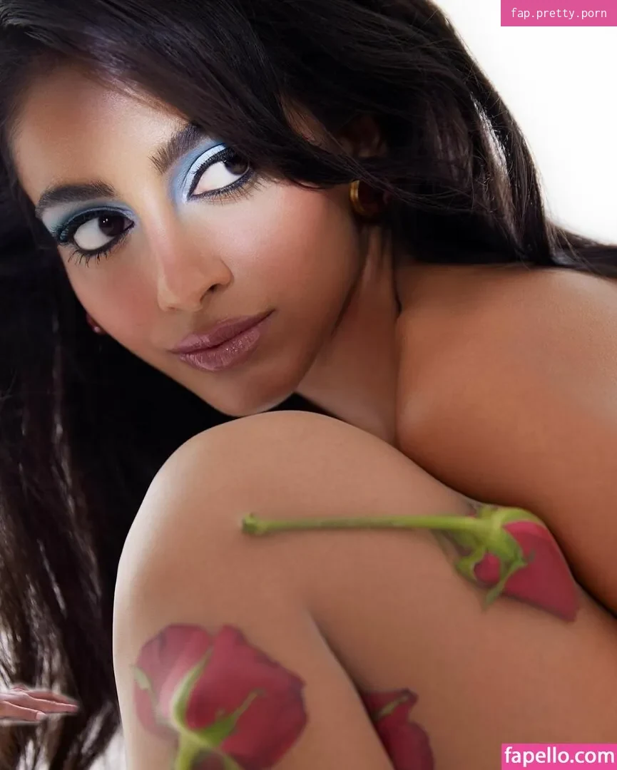 Banita Sandhu - Photo #80