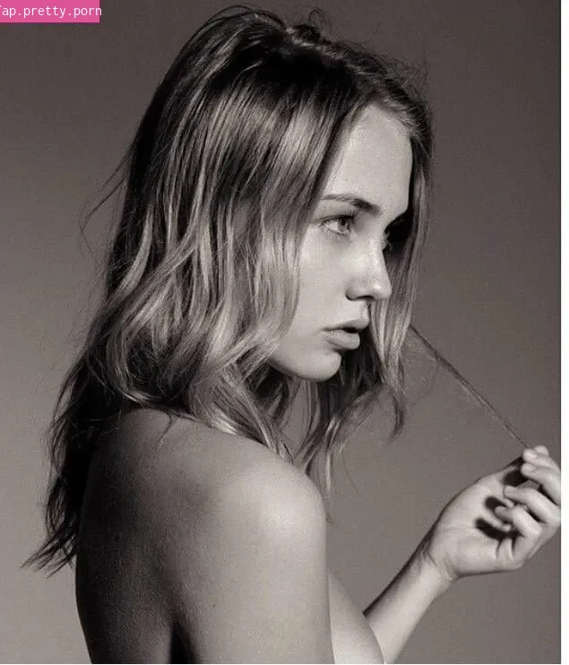 Britt Scott Clark - Photo #90